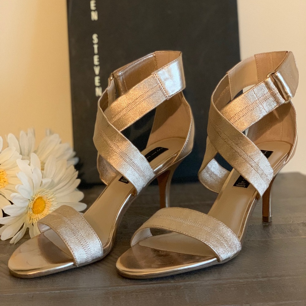 STEVEN by Steve Madden metallic gold sandal